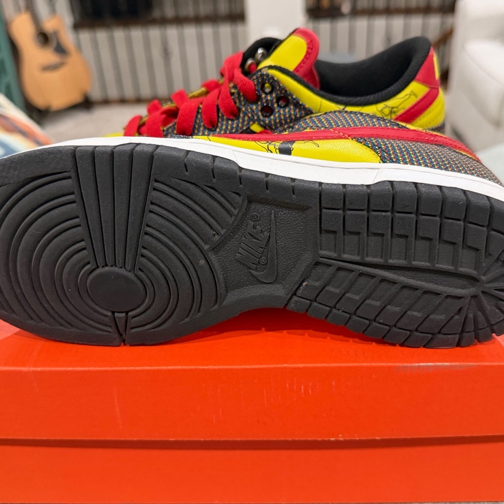 Nike dunk low bright citron W size 7 - Picture 2 of 7